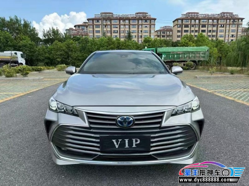 20年丰田亚洲龙轿车抵押车出售