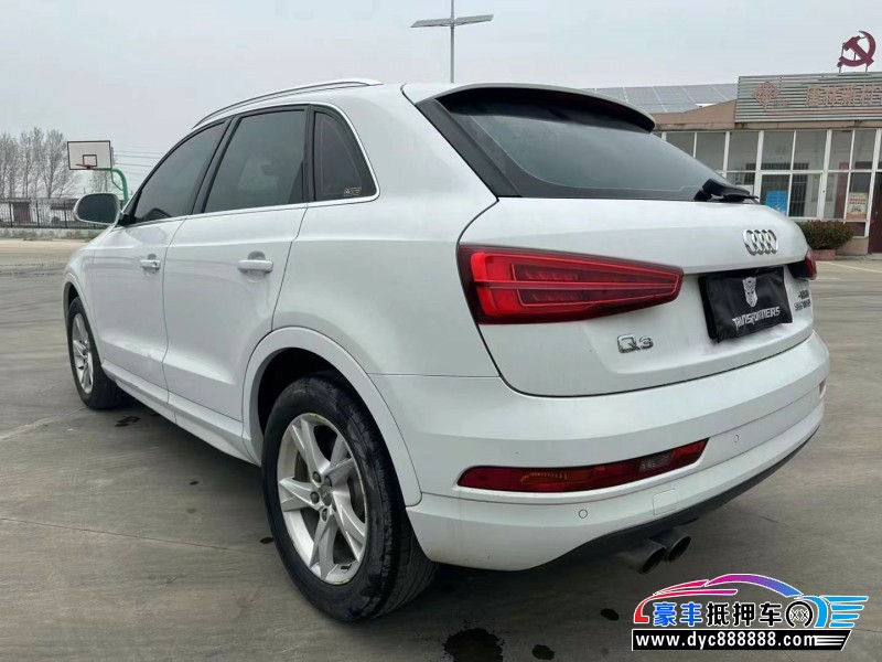 17年奥迪Q3轿车抵押车出售
