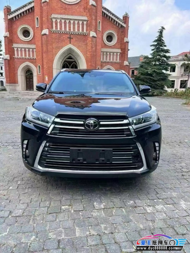 18年丰田汉兰达轿车抵押车出售