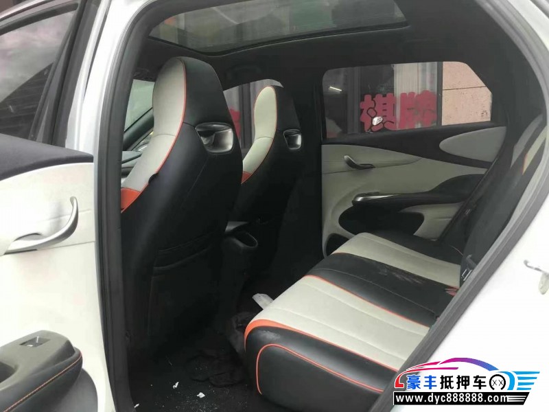 21年比亚迪海豚轿车抵押车出售