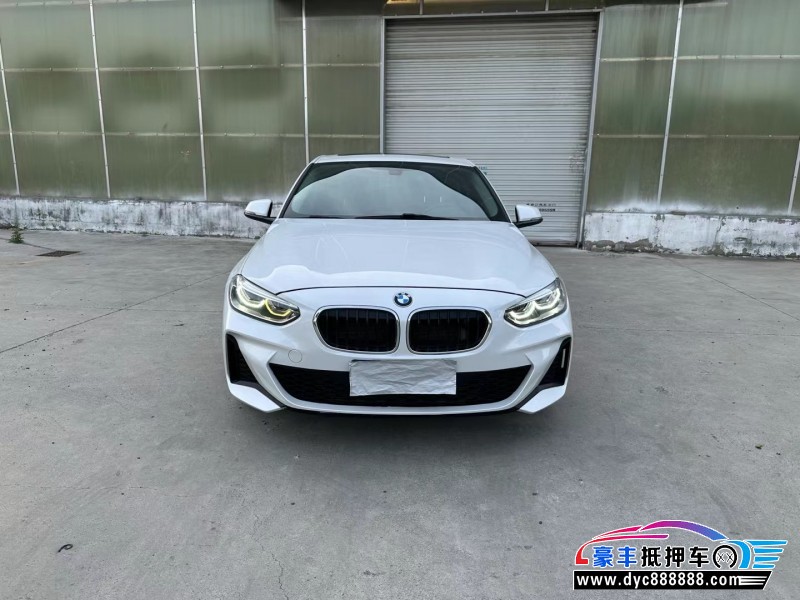 20年宝马1系轿车抵押车出售