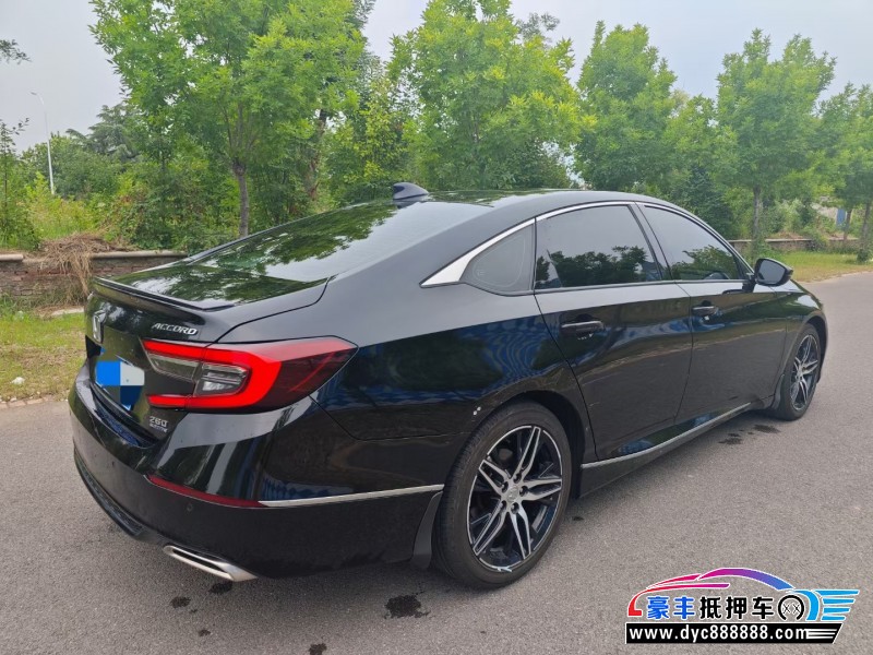 22年本田雅阁轿车抵押车出售