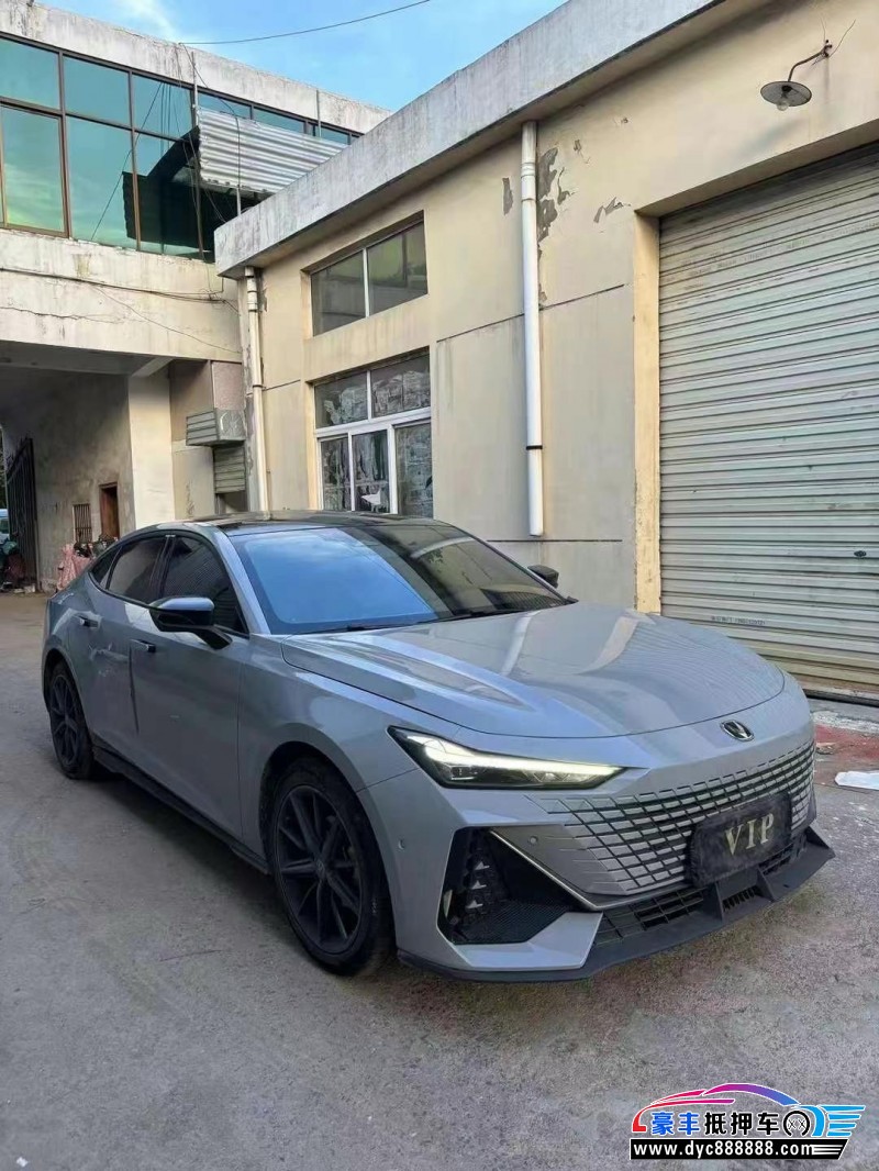 23年长安长安UNI轿车抵押车出售