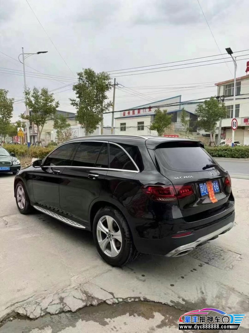 19年奔驰GLC轿车抵押车出售