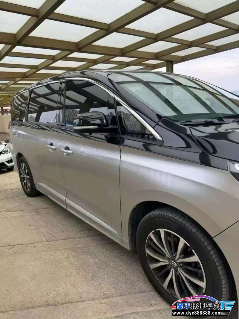 22年传祺M8轿车抵押车出售