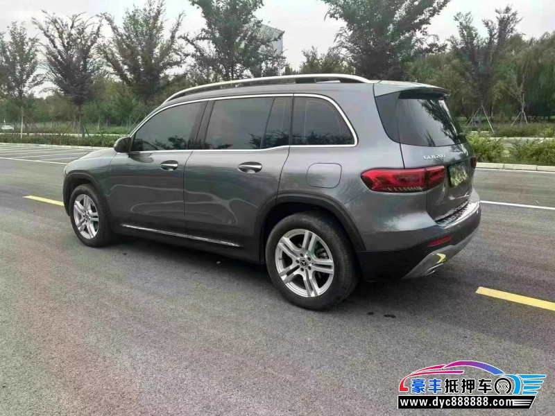 20年奔驰GLB轿车抵押车出售