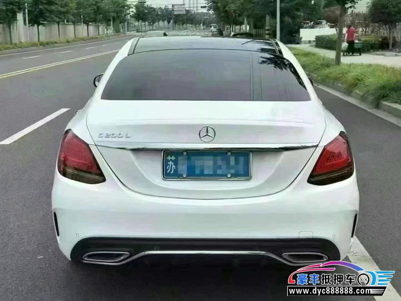 21年奔驰C轿车抵押车出售