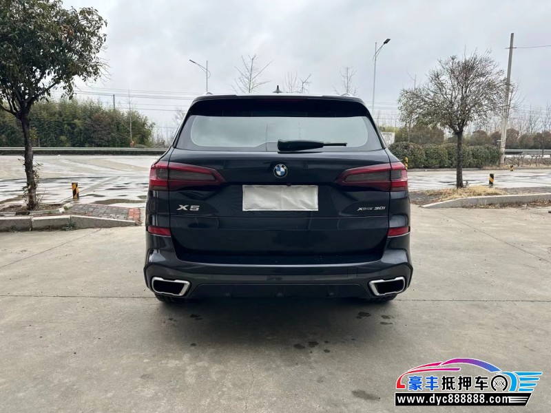 22年宝马X5轿车抵押车出售