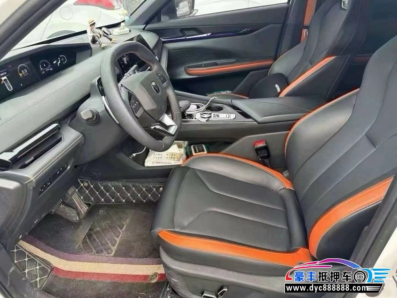 23年长安长安UNI轿车抵押车出售