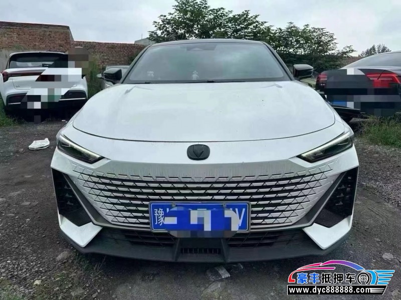 23年长安长安UNI轿车抵押车出售