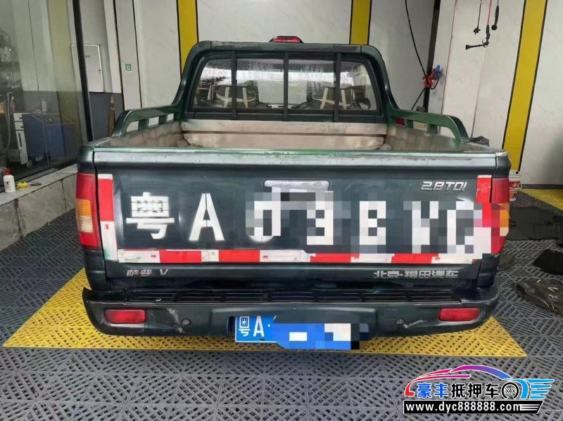 14年福田萨普轿车抵押车出售