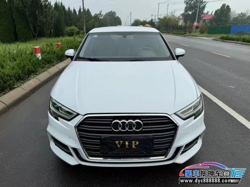 18年奥迪A3轿车抵押车出售