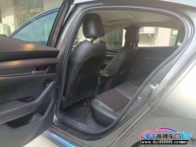 22年马自达昂克赛拉轿车抵押车出售