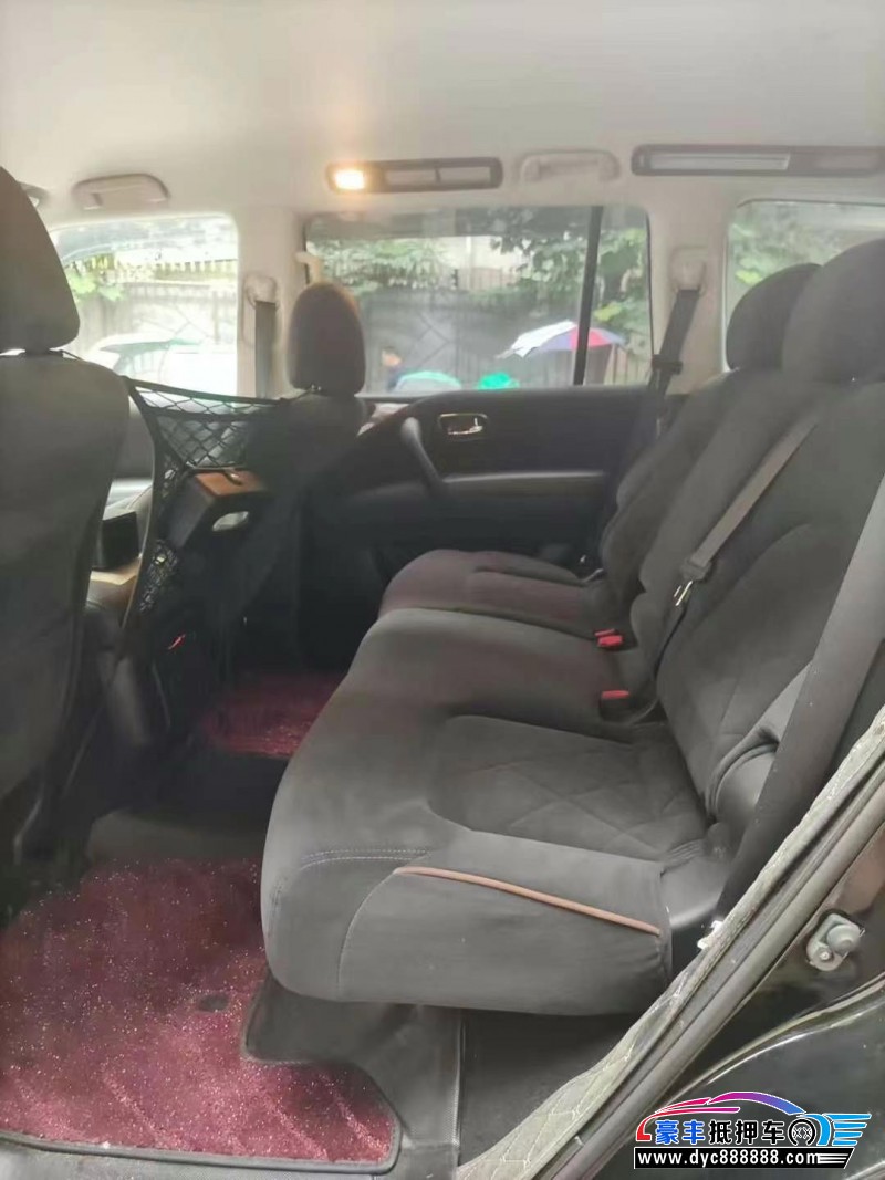 19年日产途乐轿车抵押车出售