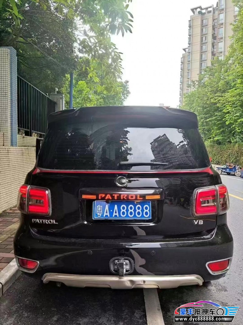 19年日产途乐轿车抵押车出售