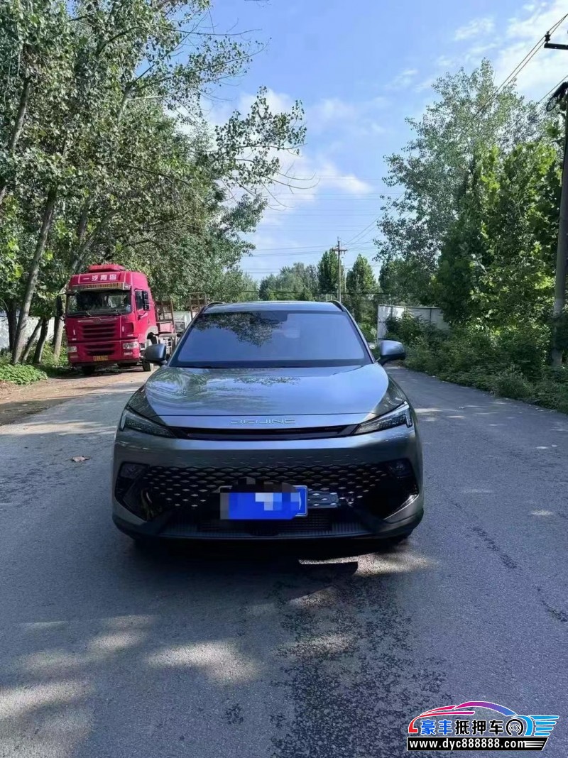 24年北汽制造魔方轿车抵押车出售