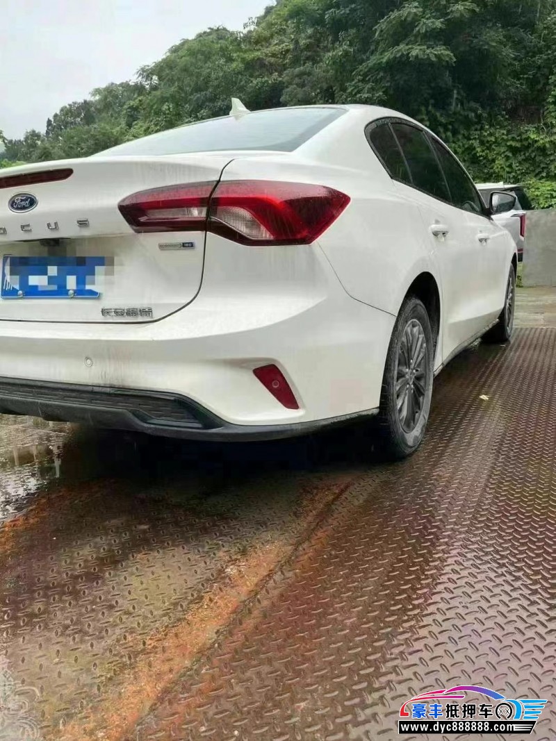 23年福特福克斯轿车抵押车出售