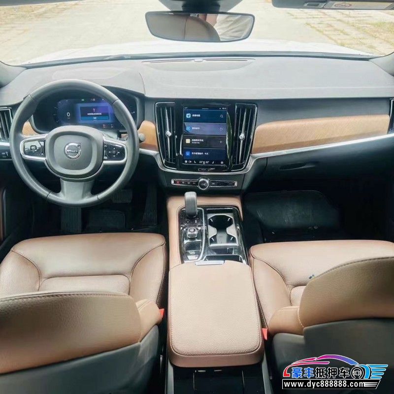 21年沃尔沃S90轿车抵押车出售