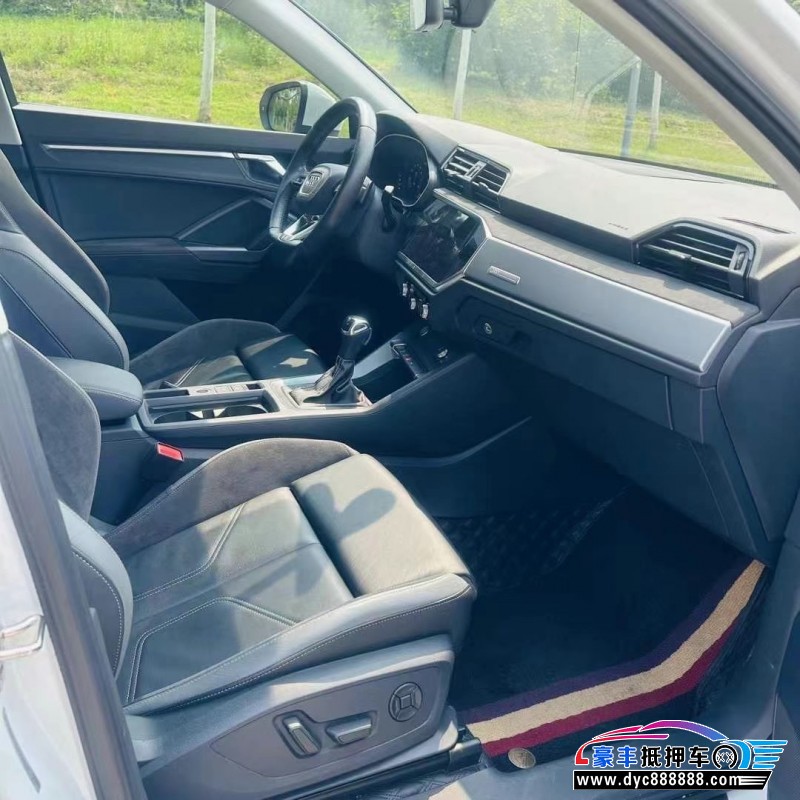 21年奥迪Q3轿车抵押车出售