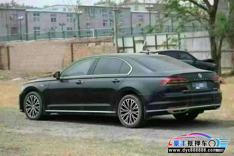 22年大众辉昂轿车抵押车出售