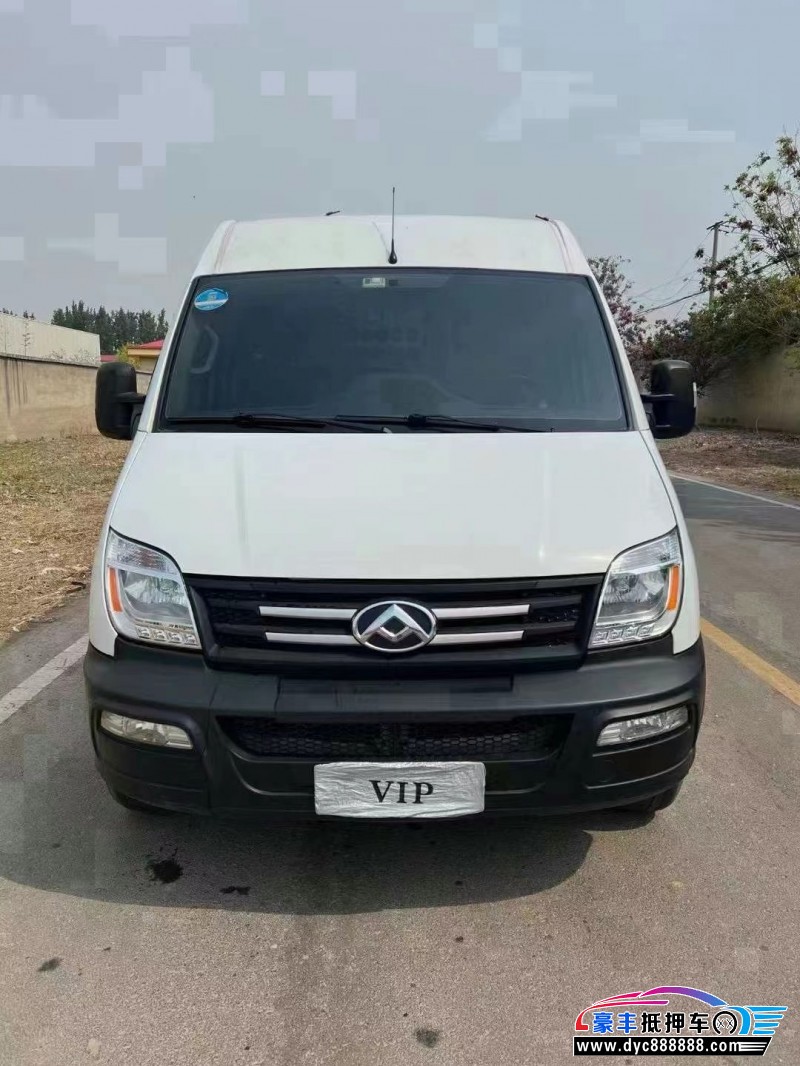 21年上汽大通V80轿车抵押车出售