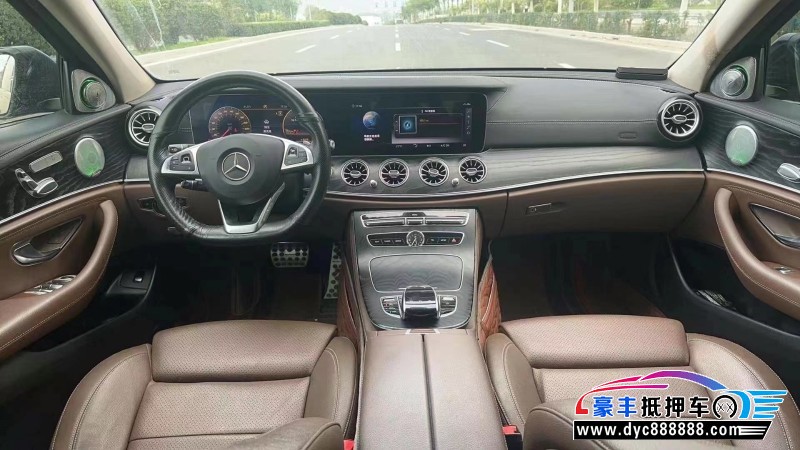 18年奔驰E轿车抵押车出售