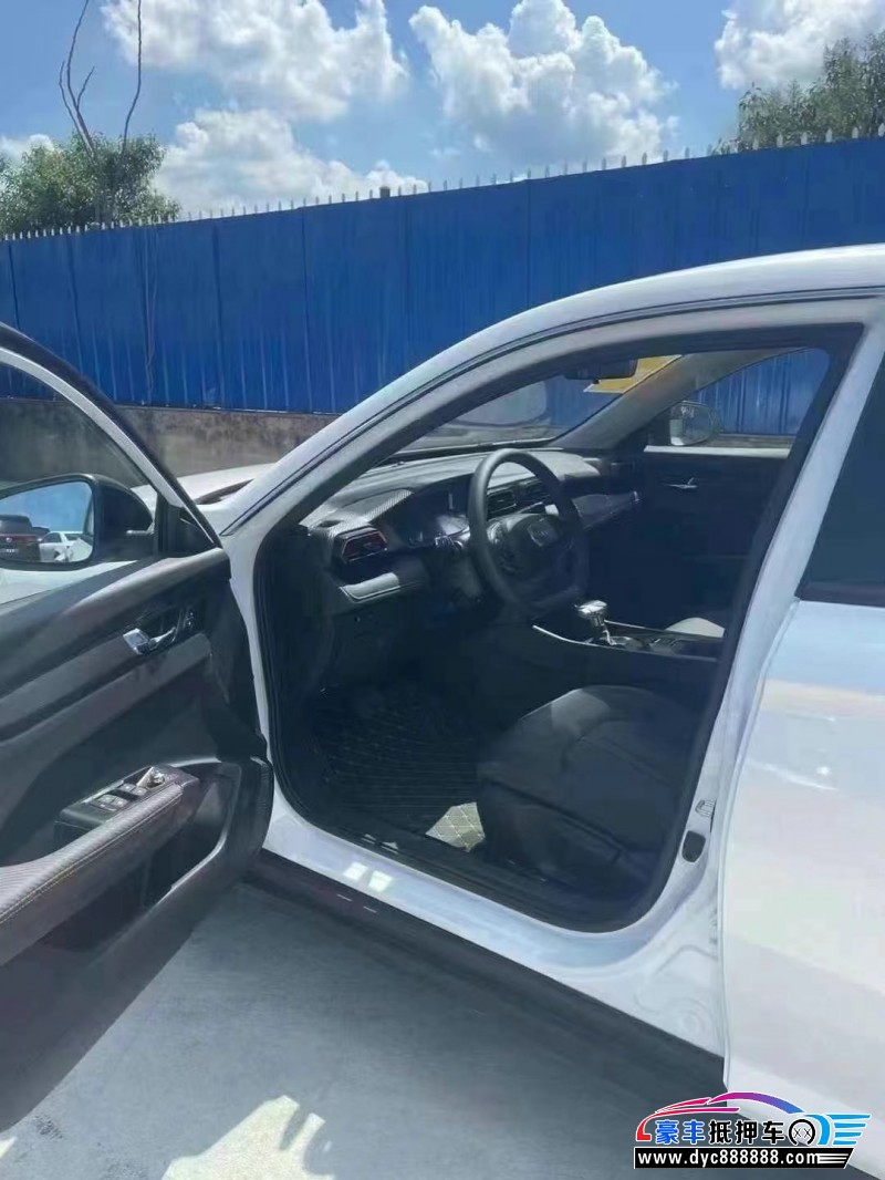 24年东风风神奕炫轿车抵押车出售