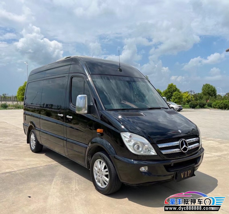 14年奔驰斯宾特轿车抵押车出售