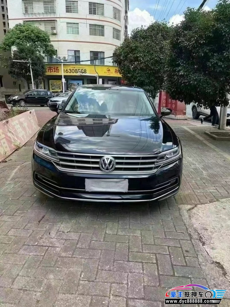 18年大众辉昂轿车抵押车出售