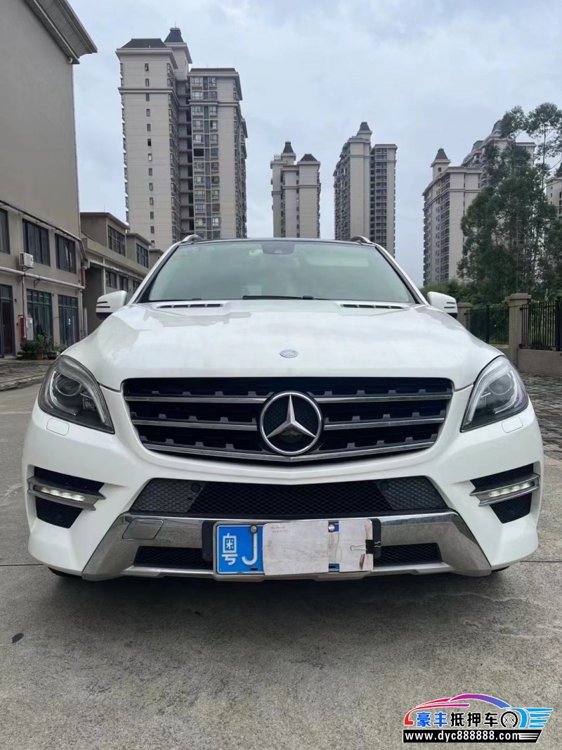 15年奔驰ML轿车抵押车出售