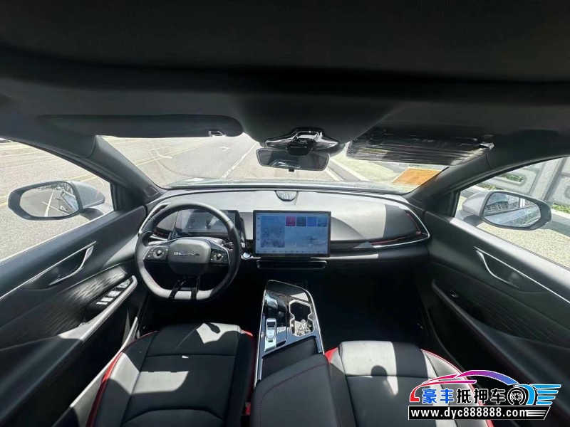 24年北汽制造魔方轿车抵押车出售