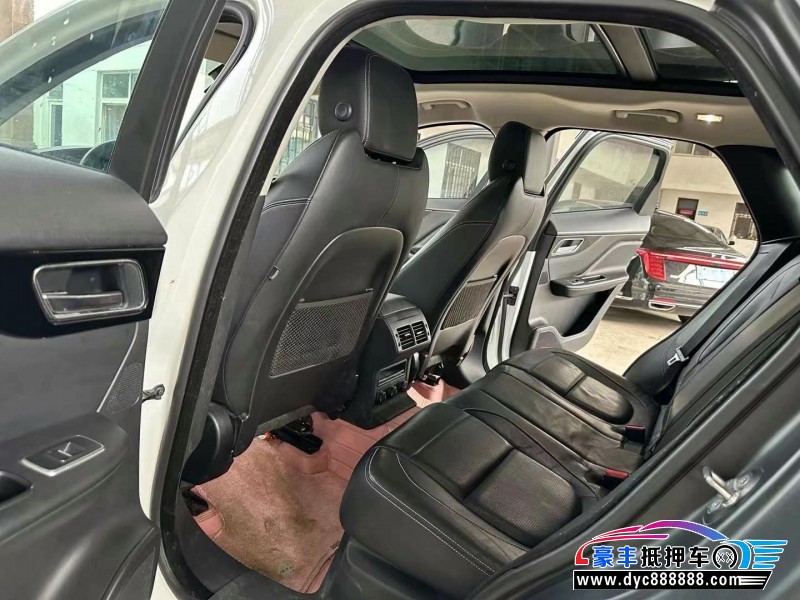 17年捷豹F-PACE轿车抵押车出售