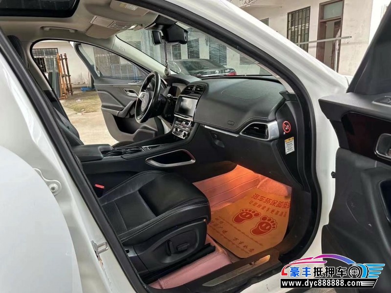 17年捷豹F-PACE轿车抵押车出售