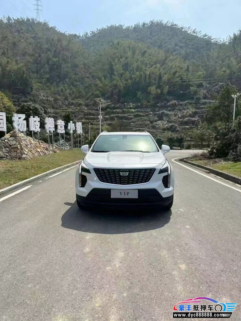 21年凯迪拉克XT4轿车抵押车出售