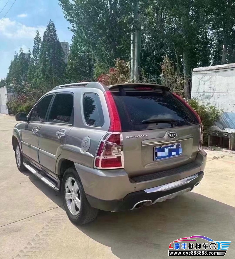 12年起亚狮跑轿车抵押车出售