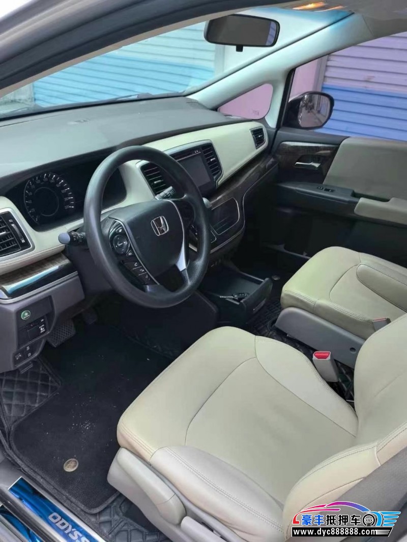 16年本田奥德赛轿车抵押车出售