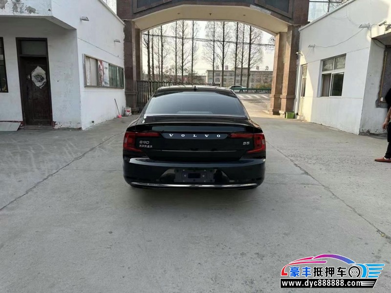 21年沃尔沃S90轿车抵押车出售
