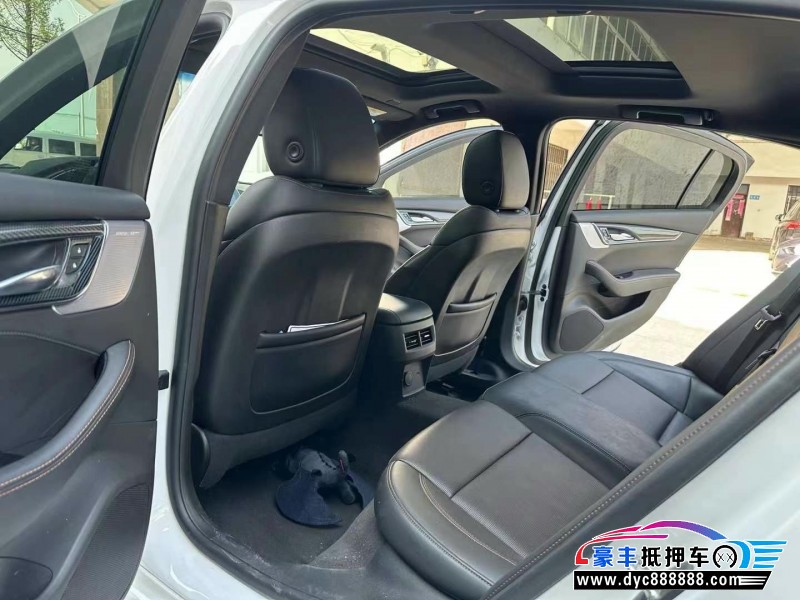 22年凯迪拉克CT5轿车抵押车出售