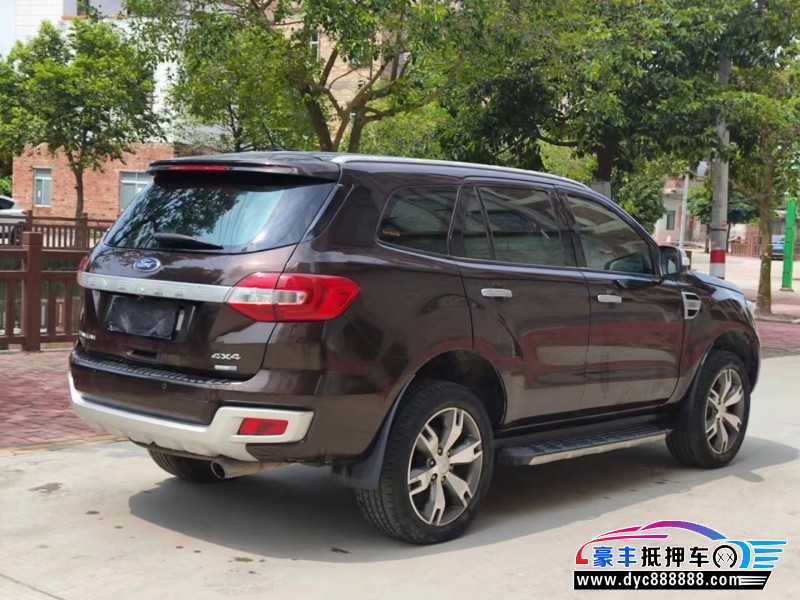 16年福特撼路者轿车抵押车出售