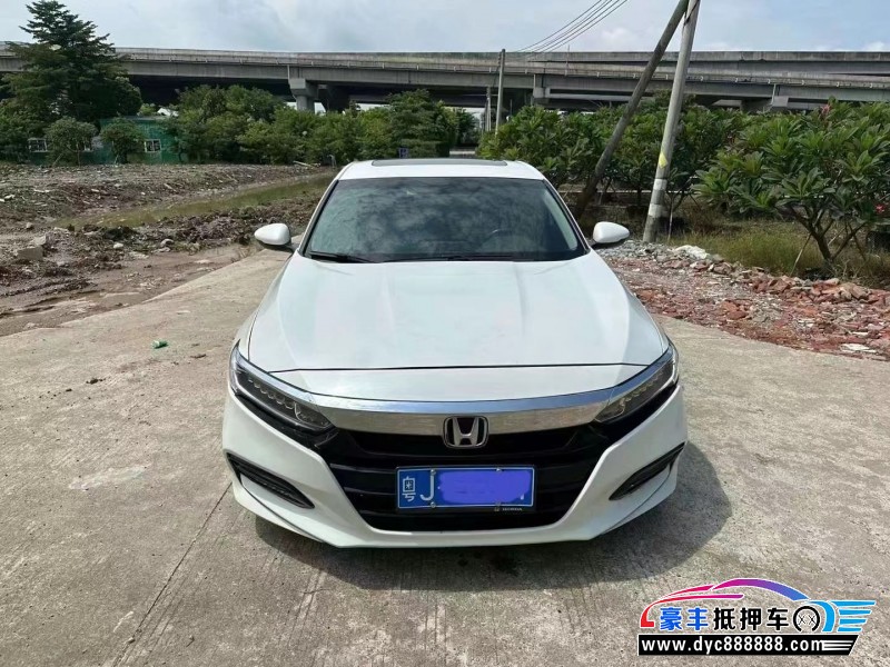 21年本田雅阁轿车抵押车出售