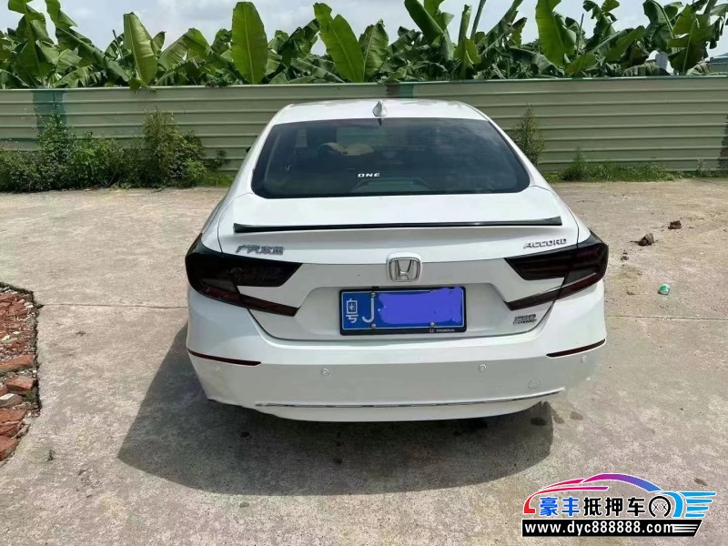 21年本田雅阁轿车抵押车出售