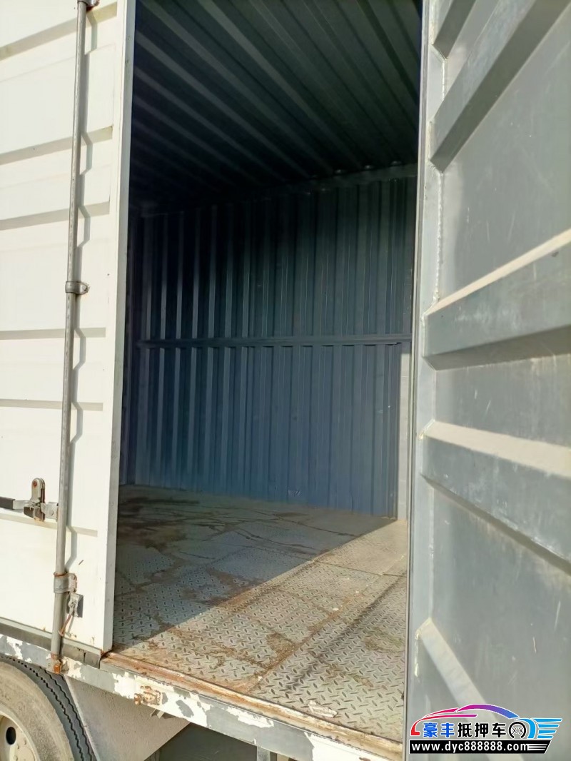 22年跃进货车轿车抵押车出售