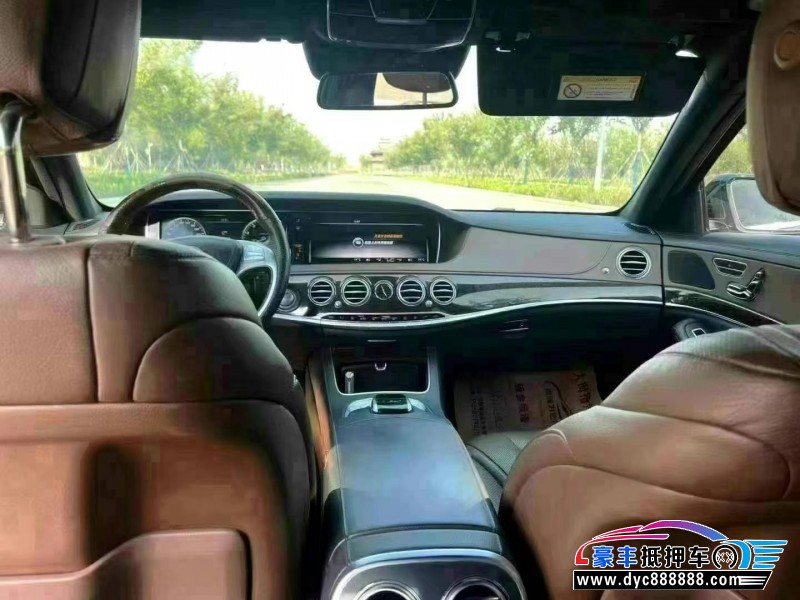 17年奔驰S轿车抵押车出售