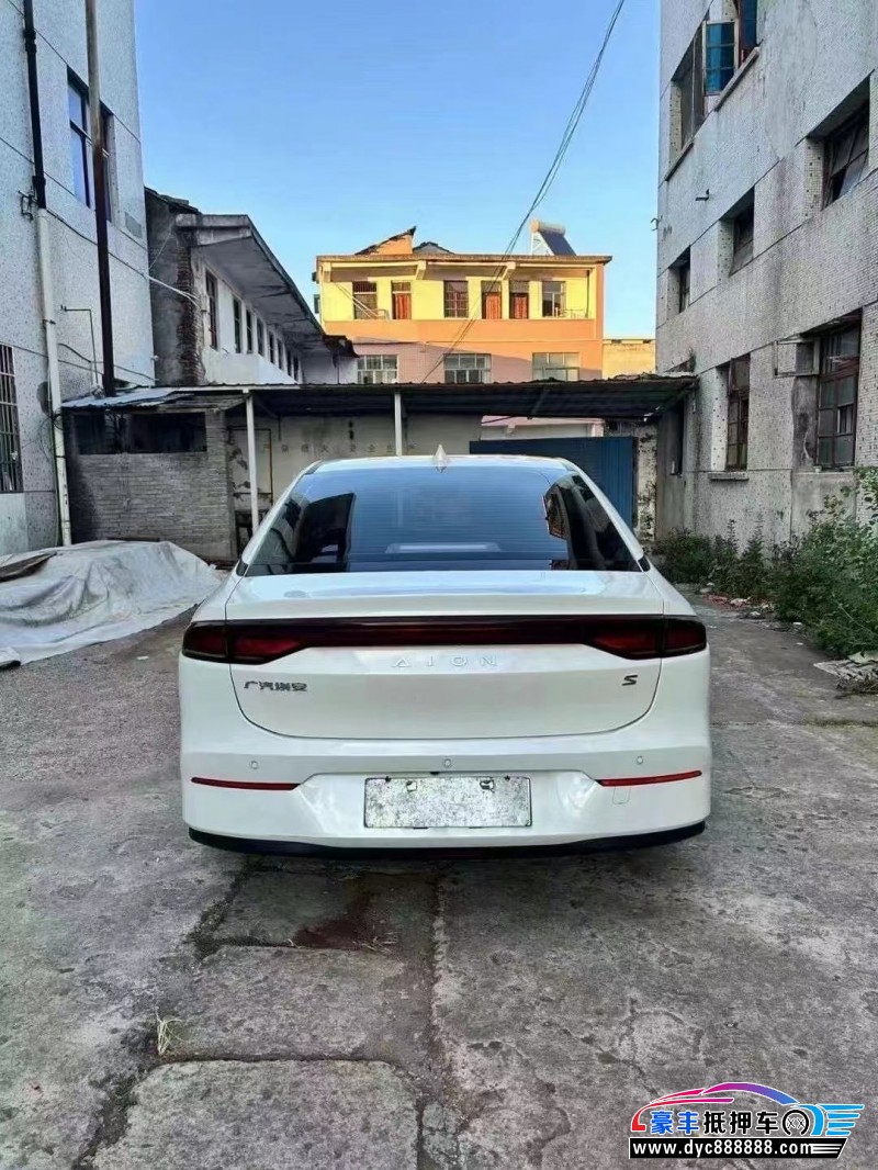 23年埃安魅S580轿车抵押车出售