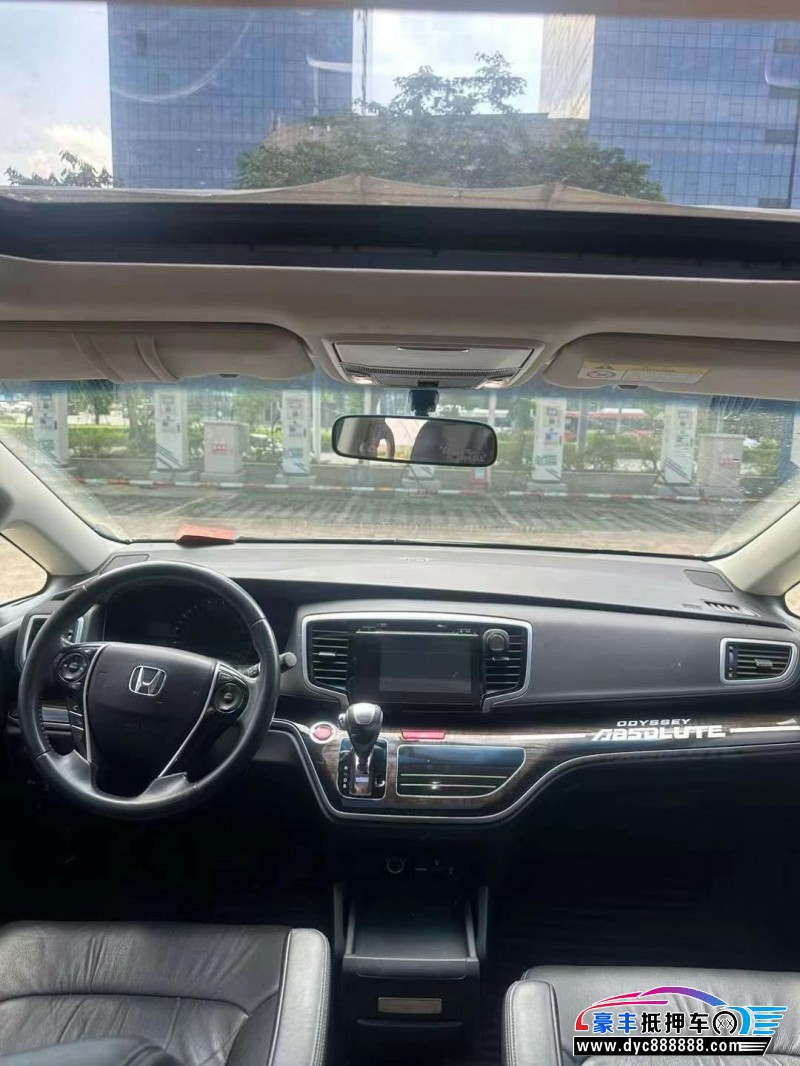 18年本田奥德赛轿车抵押车出售