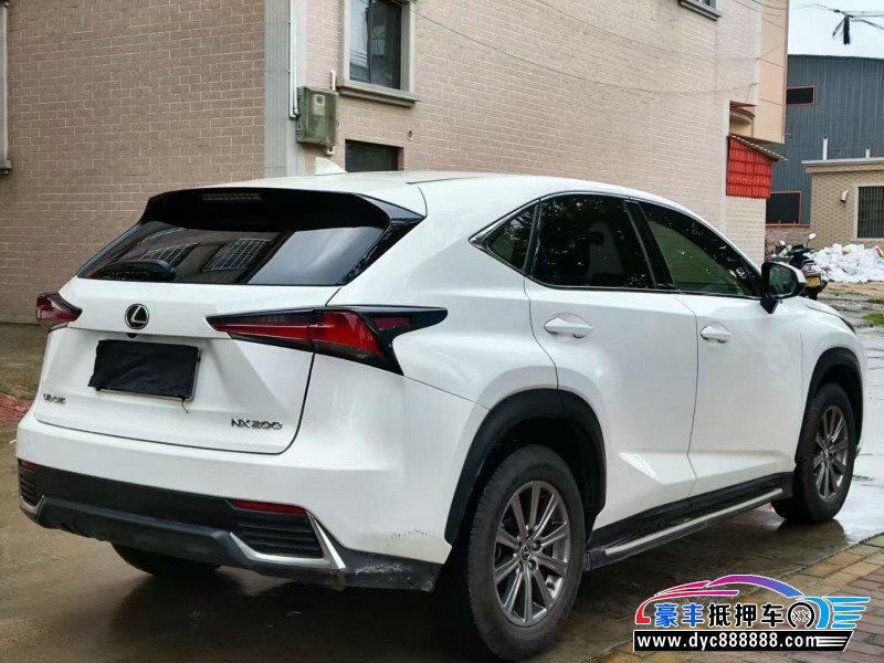 18年雷克萨斯NX轿车抵押车出售