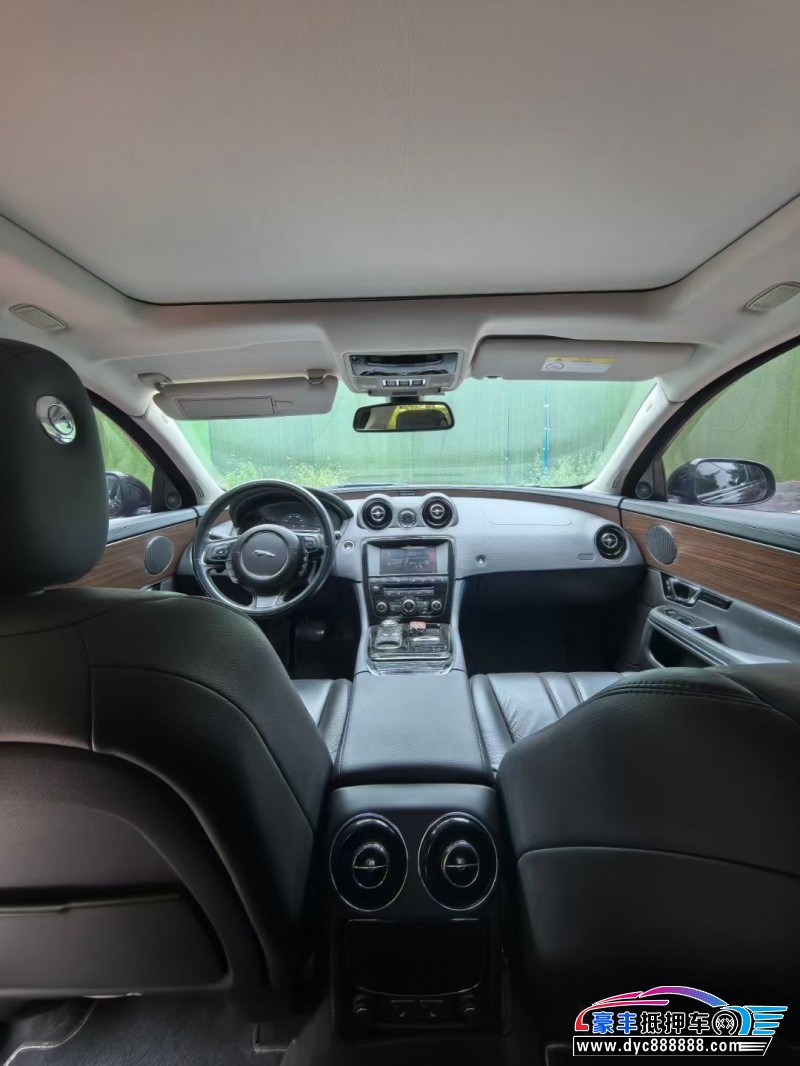 17年捷豹XJL轿车抵押车出售