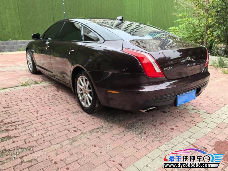 17年捷豹XJL轿车抵押车出售