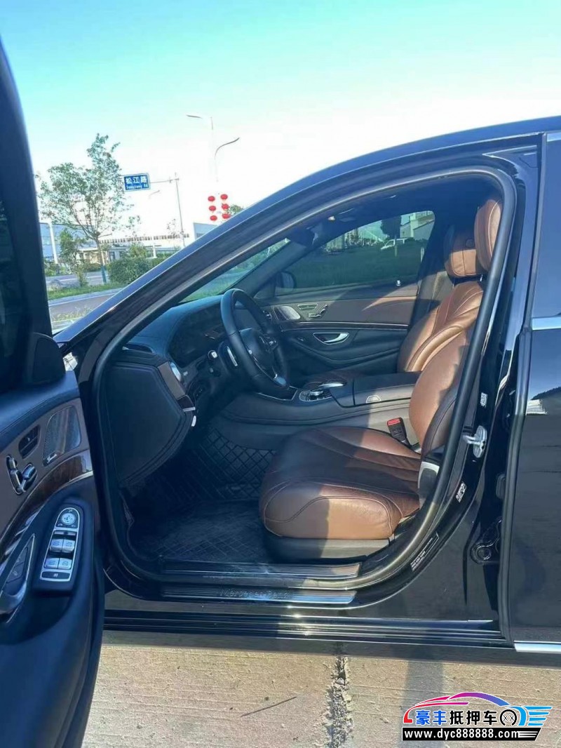 18年奔驰S轿车抵押车出售