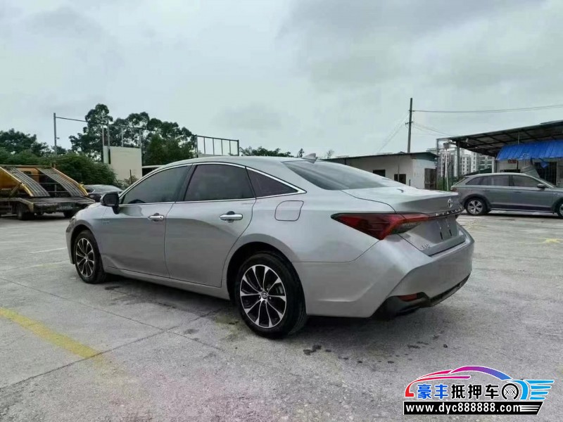 24年丰田亚洲龙轿车抵押车出售